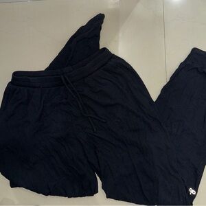 ALO Yoga Charcoal Ribbed Joggers